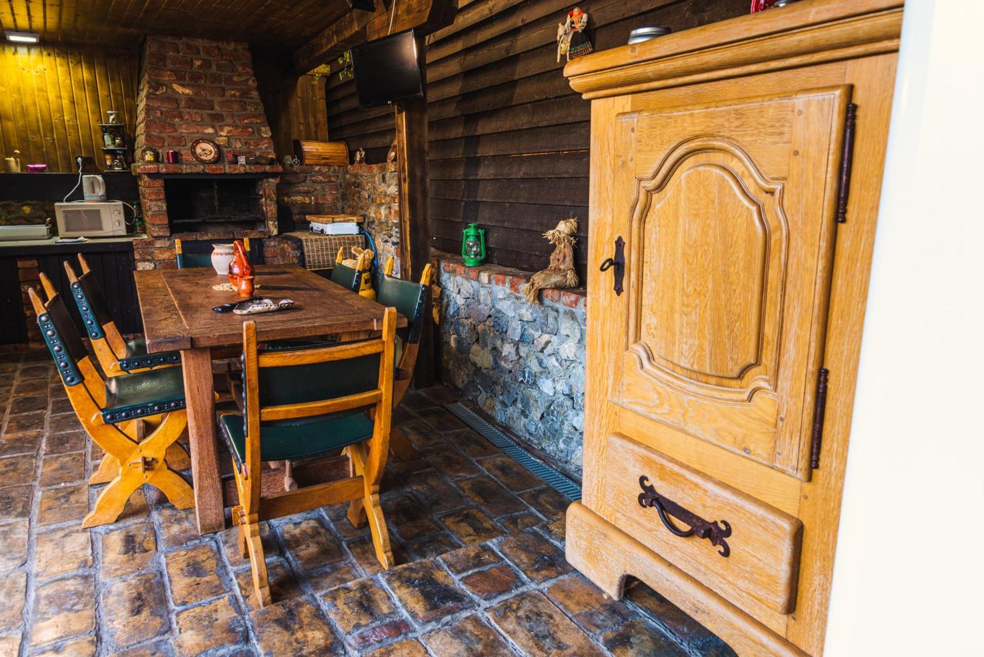 Casa Soseco Hotell Orşova Exteriör bild