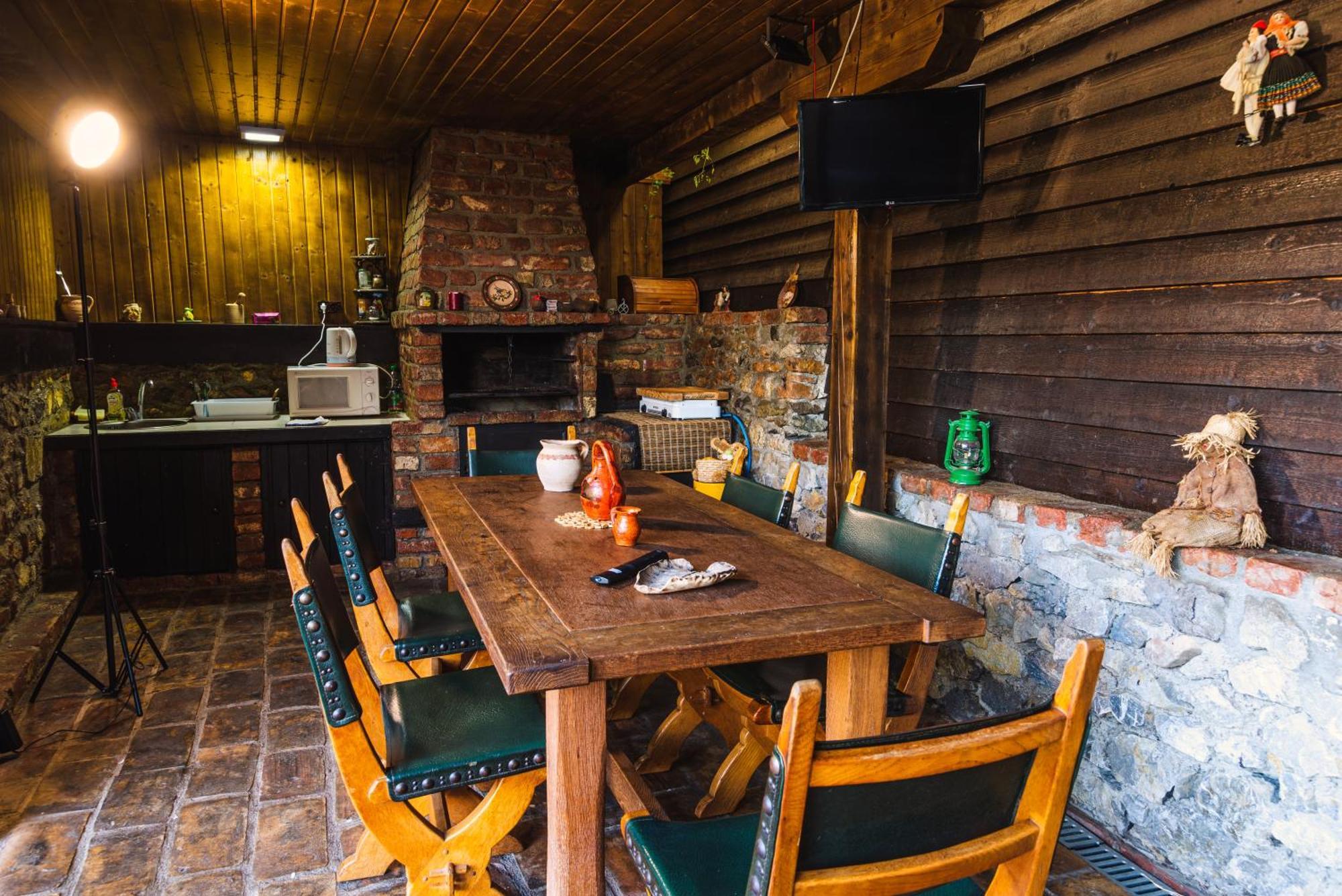 Casa Soseco Hotell Orşova Exteriör bild