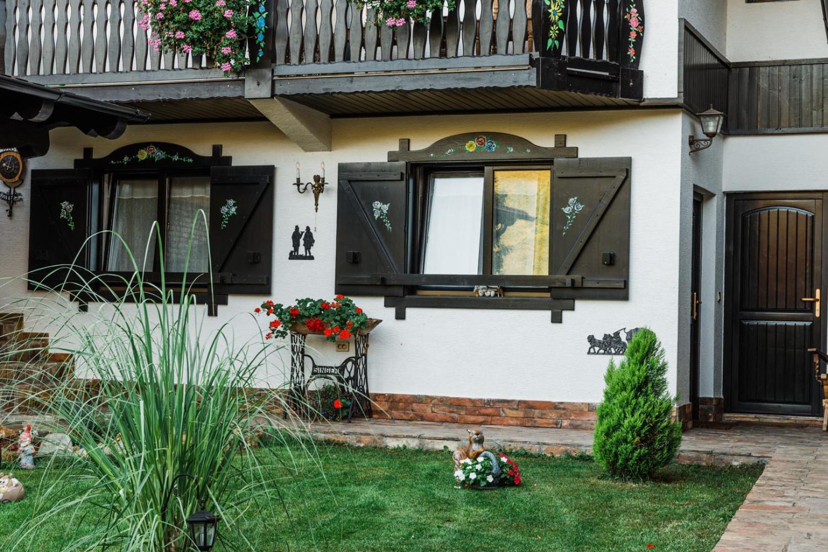 Casa Soseco Hotell Orşova Exteriör bild